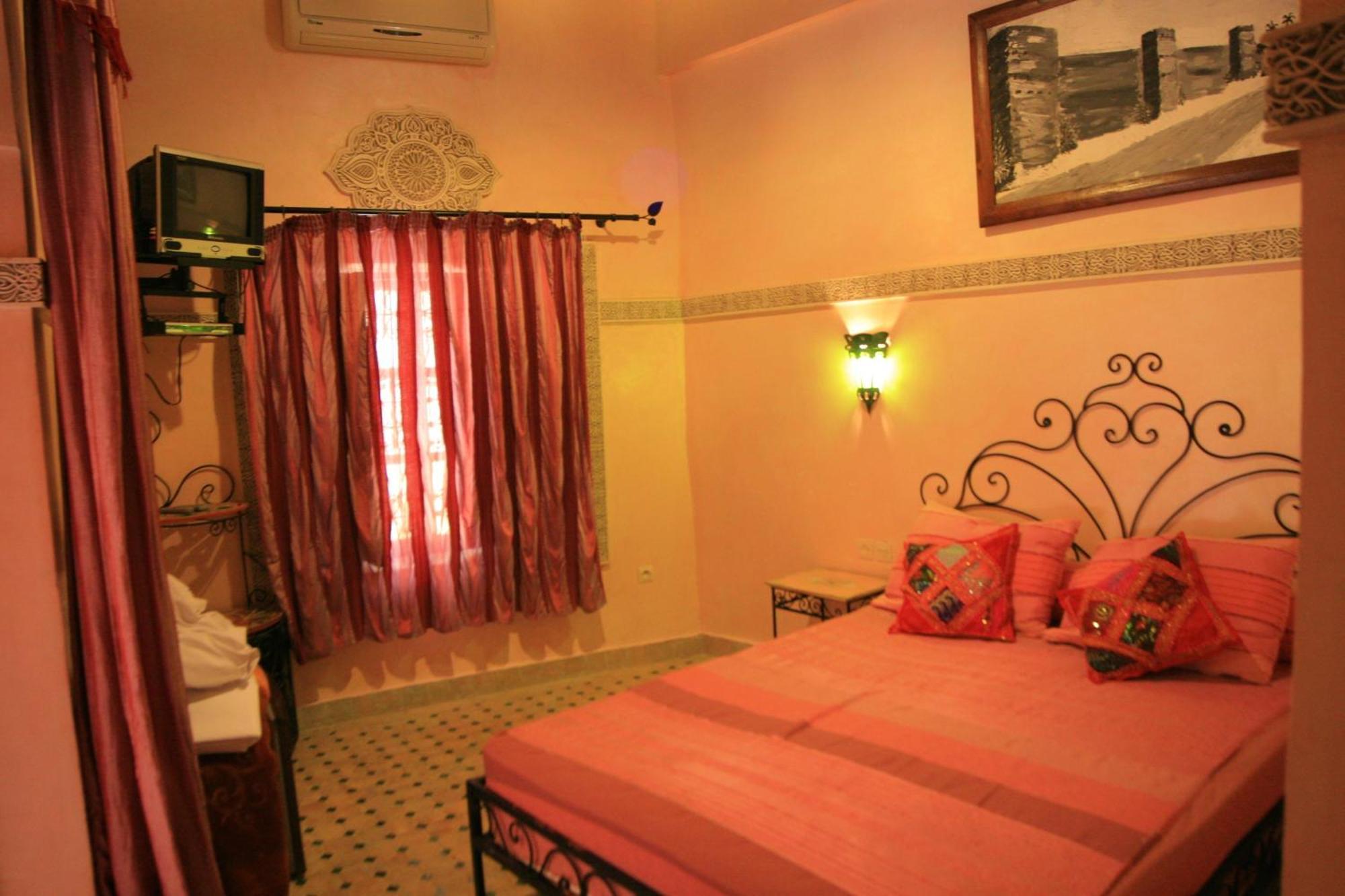 Riad Anass Al Ouali Фес Экстерьер фото